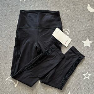 NWT Lululemon Wunder Under HR Crop 23” FLK size 4